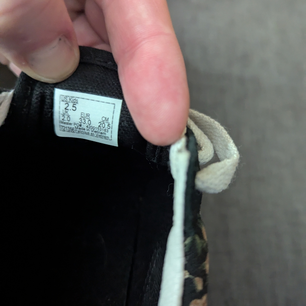Vans Black Floral Sneakers - Picture 6 of 6
